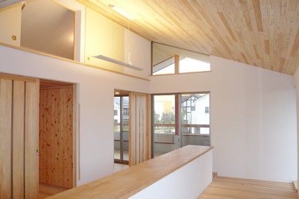 「100％自然素材のシラス壁」で安全・安心の家に！